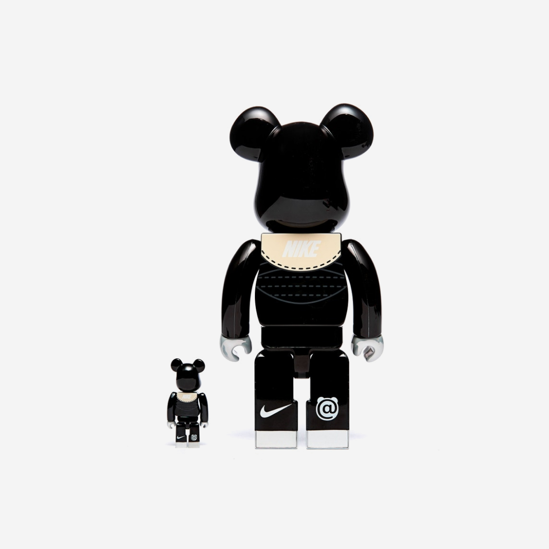 BE@RBRICK NIKE SB 2020 BLACK 100％ &amp; 400％ Medicom BE@RBRICK Nike SB 2020 Black 100% 400% Bearbrick